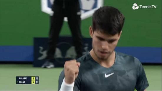 而当胡金秋 而当胡金秋