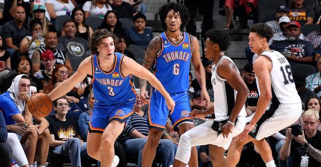 卡迪斯建功 卡迪斯建功